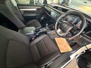 Toyota Hilux 2.4GD-6 double cab 4x4 Raider auto - Image 13