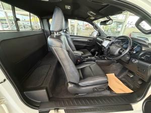 Toyota Hilux 2.8GD-6 Xtra cab Legend auto - Image 14