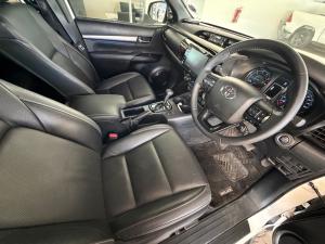 Toyota Hilux 2.8GD-6 48V double cab Legend RS - Image 13