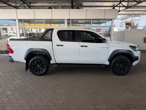 Toyota Hilux 2.8GD-6 48V double cab Legend RS - Image 3