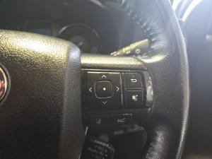 Toyota Hilux 2.8GD-6 double cab 4x4 Legend RS manual - Image 10