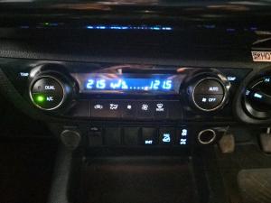 Toyota Hilux 2.8GD-6 double cab 4x4 Legend RS manual - Image 14
