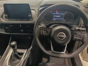 Nissan Qashqai 1.3T Visia - Image 14