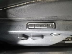 Volkswagen T-Roc 2.0TSI 4Motion R-Line - Image 17