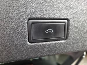 Volkswagen T-Roc 2.0TSI 4Motion R-Line - Image 18
