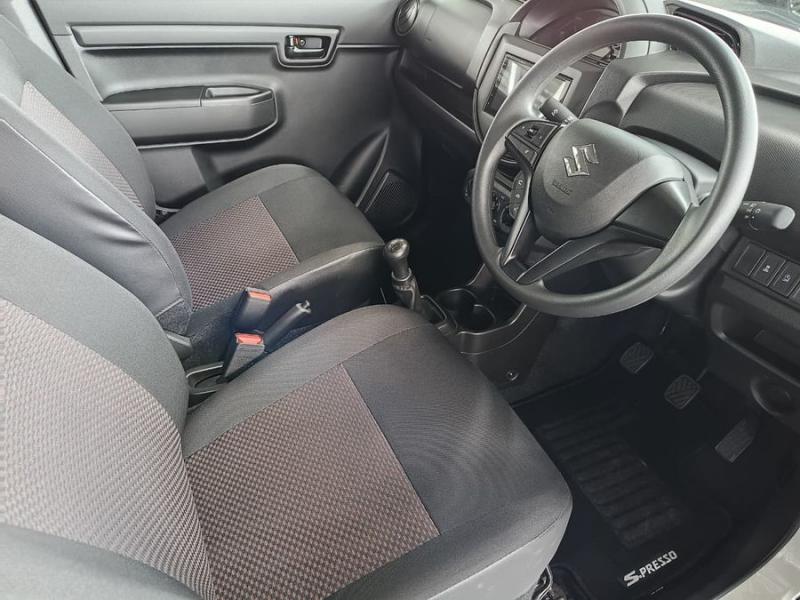 Suzuki S-Presso S-Presso 1.0 GL manual