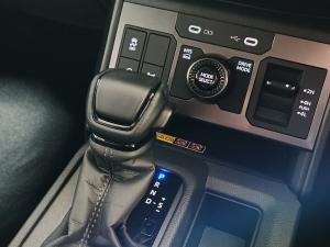 Toyota Hilux 2.8GD-6 double cab Raider 4x4 - Image 22