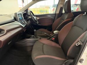 Toyota Starlet Cross 1.5 XS manual - Image 7