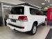 Toyota Land Cruiser 200 4.5D-4D V8 VX-R - Thumbnail 2