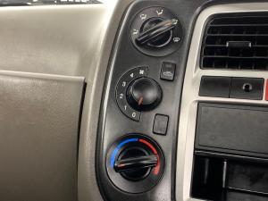Hyundai H100 2.6DD/S - Image 11