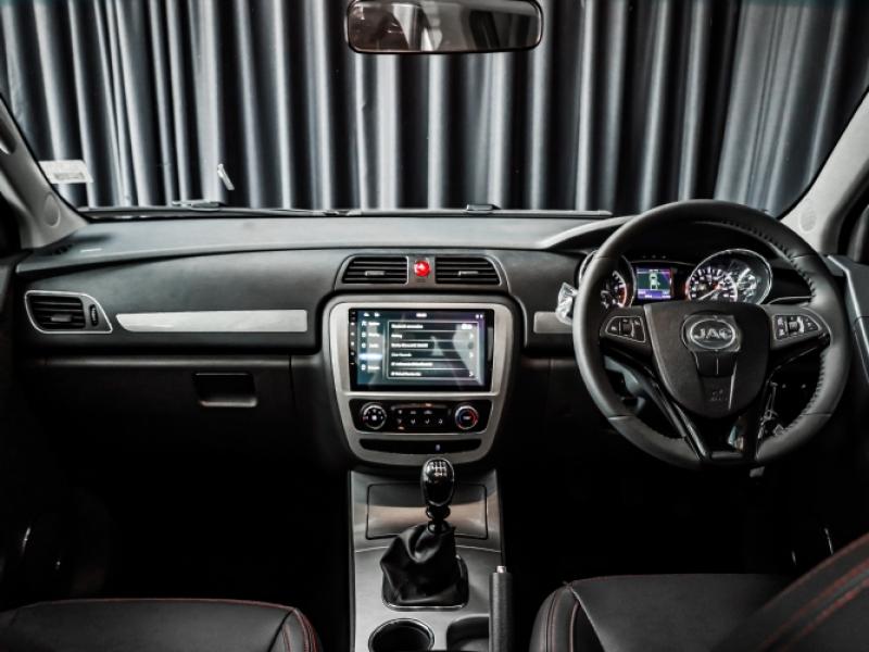 JAC T8 T8 2.0CTI double cab Lux