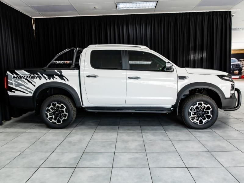JAC Medium commercial T9 2.0CTI double cab 4WD Hunter