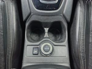 Nissan X-Trail 2.5 4x4 Tekna - Image 11