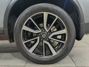 Nissan X-Trail 2.5 4x4 Tekna - Image 16