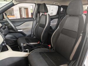 Nissan Magnite 1.0 Visia AMT - Image 11