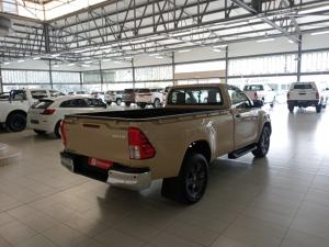Toyota Hilux 2.4GD-6 single cab Raider manual - Image 2