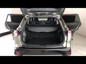 Toyota Corolla Cross 1.8 Xi - Image 13