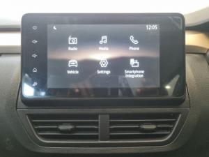 Renault Kiger 1.0 Zen manual - Image 12