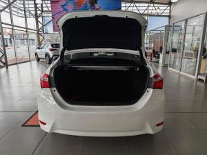 Toyota Corolla Quest Plus 1.8 - Image 5