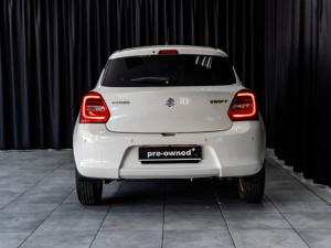Suzuki Swift 1.2 GLX auto - Image 4