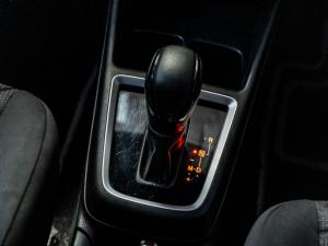 Suzuki Swift 1.2 GLX auto - Image 9
