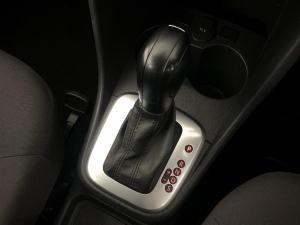 Volkswagen Polo Vivo 1.6 Comfortline TIP - Image 11