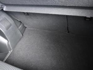 Toyota Starlet Cross 1.5 XS manual - Image 10
