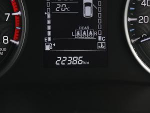 Toyota Starlet Cross 1.5 XS manual - Image 11