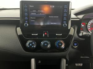 Toyota Corolla Cross 1.8 Xi - Image 12