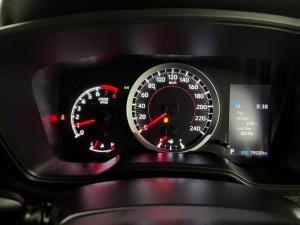 Toyota Corolla Cross 1.8 Xi - Image 15