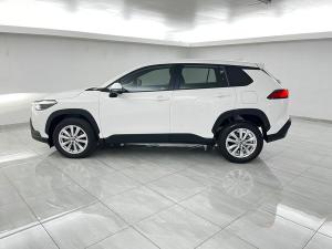 Toyota Corolla Cross 1.8 Xi - Image 8