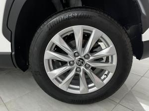 Toyota Corolla Cross 1.8 Xi - Image 9