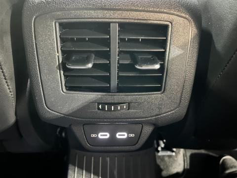 Image Volkswagen T-Roc 2.0TSI 4Motion R-Line