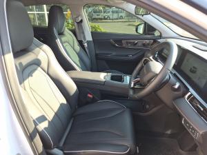 Omoda C5 1.5T SHS HEV - Image 15