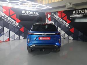 Toyota Urban Cruiser 1.5 XR manual - Image 5