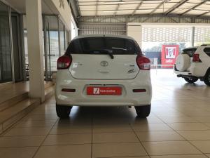 Toyota Vitz 1.0 XR manual - Image 5