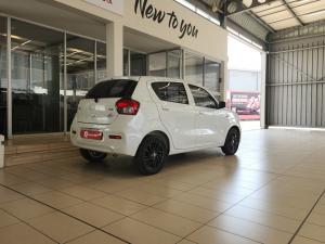 Toyota Vitz 1.0 XR manual - Image 2