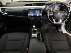 Toyota Hilux 2.8GD-6 double cab Raider auto - Image 6