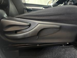 Toyota Hilux 2.8GD-6 double cab Raider auto - Image 19