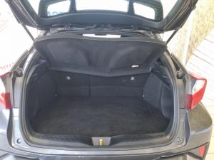 Toyota C-HR 1.2T - Image 16