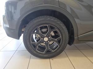 Toyota C-HR 1.2T - Image 17