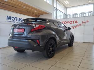 Toyota C-HR 1.2T - Image 2