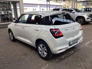 Suzuki Swift 1.2 GL+ auto - Image 22