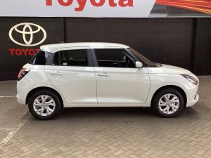 Suzuki Swift 1.2 GL+ auto - Image 3