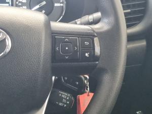 Toyota Hilux 2.4GD-6 double cab 4x4 Raider X auto - Image 10