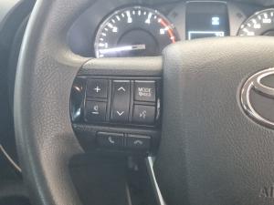 Toyota Hilux 2.4GD-6 Xtra cab Raider auto - Image 9