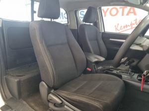 Toyota Hilux 2.4GD-6 Xtra cab Raider auto - Image 15