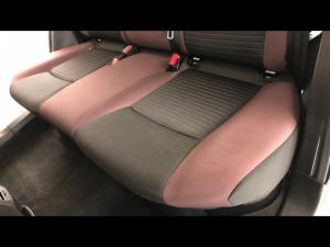 Toyota Starlet Cross 1.5 XS manual - Image 12