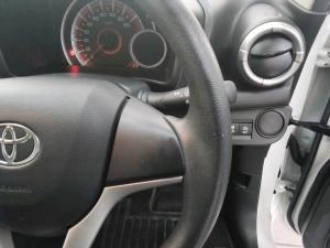 Toyota Vitz 1.0 XR auto - Image 10