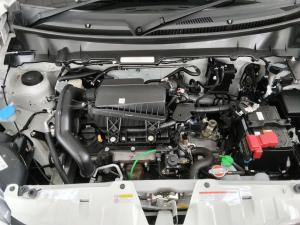 Toyota Vitz 1.0 XR manual - Image 17